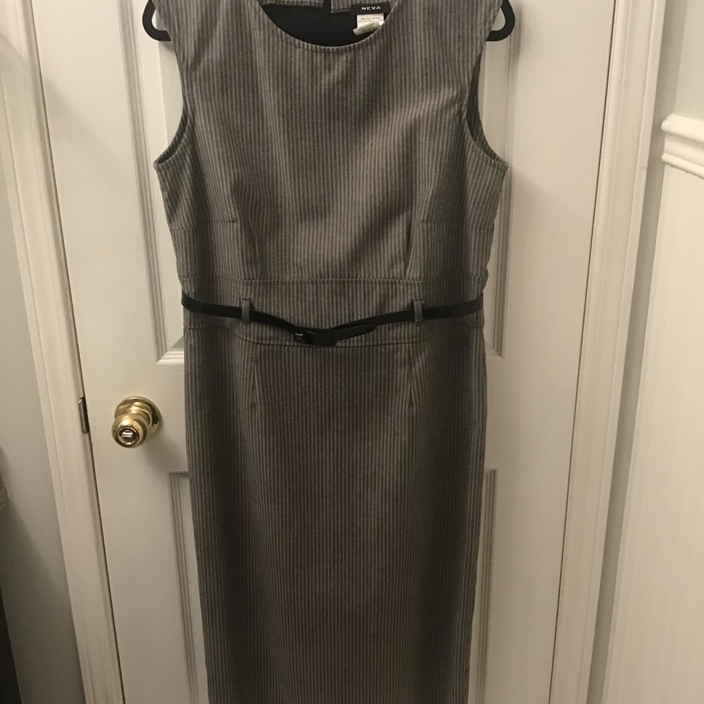 Neva (Long Tall Sally) Fitted Midi Dress